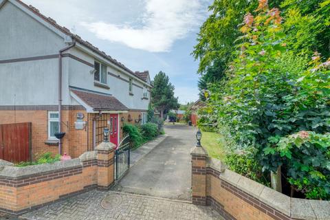 4 bedroom detached house for sale, Bramley Road, Acocks Green, Birmingham, B27 6TR