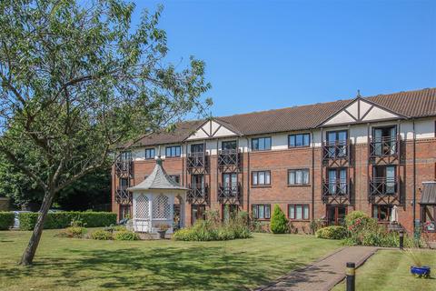 1 bedroom retirement property for sale, Sawyers Hall Lane, Brentwood