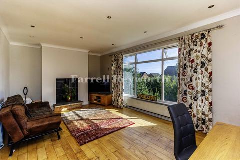 7 Brooklands Drive, Heysham, Morecambe, LA3 2SP