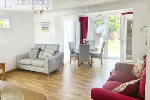 14 Rowallan Drive, Bedford, MK41 8AR