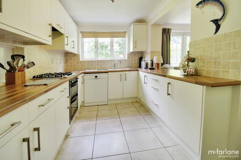 4 bedroom detached house for sale, Carlton Gate, Swindon SN3