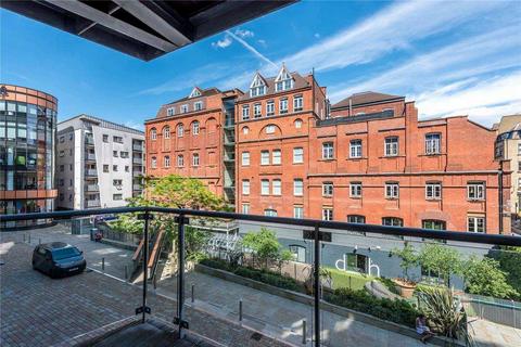 2 bedroom flat to rent, London EC1V