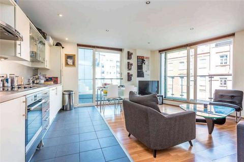 2 bedroom flat to rent, London EC1V
