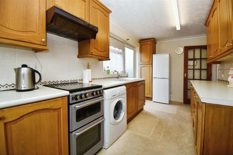 138 Ark Royal, Bilton, Hull, HU11 4BP