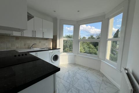 1 bedroom flat for sale, Dalrymple Road, London, SE4