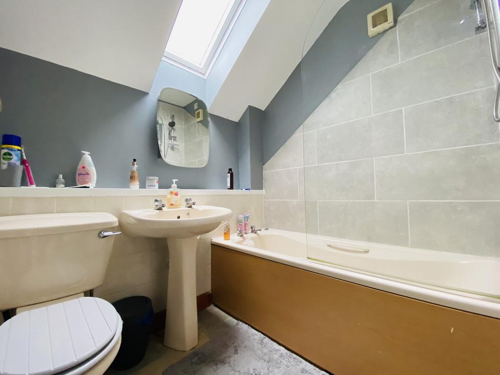 11 Cameronian Place, Springholm, Castle Douglas, D