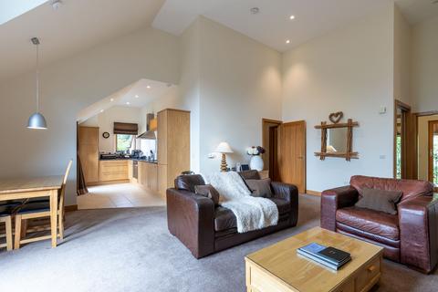 2 bedroom flat for sale, 6 The Gallops, Mains of Taymouth, Kenmore, Perth And Kinross. PH15 2HN