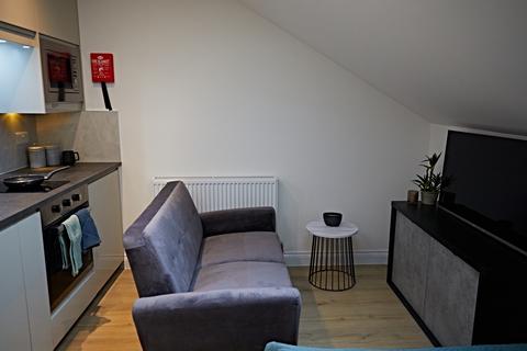 undefined, Apt 35, 113 The Headrow, The Headrow LS1