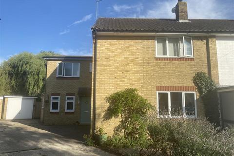 4 bedroom end of terrace house for sale, Elm Grove South, Barnham