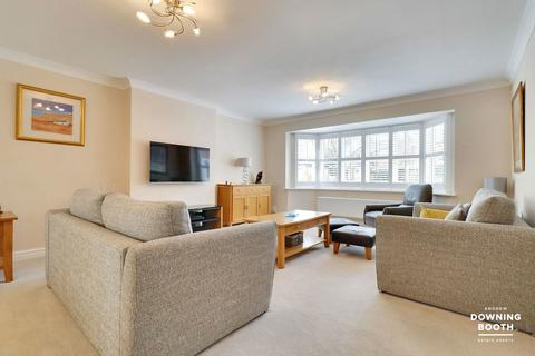 173 Birmingham Road, Lichfield, WS14 9BJ