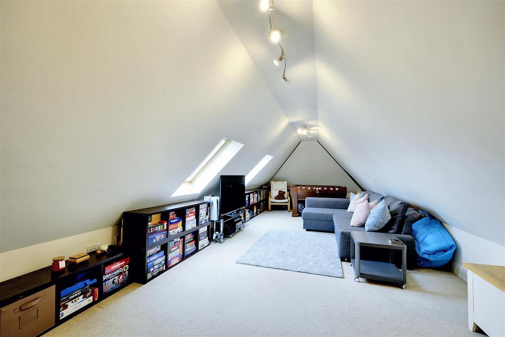 Games Room/Bedroom