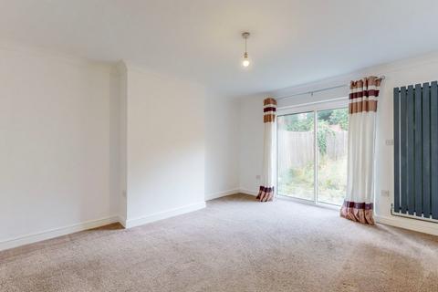 3 bedroom maisonette for sale, Bernays Close, Stanmore, HA7