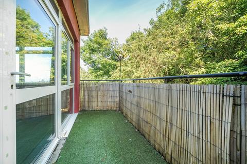 10 Tylney Close, Chigwell, IG7 4EH
