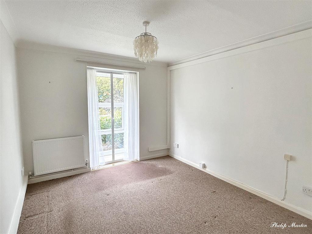 Master Bedroom.jpg
