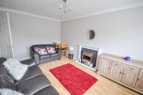 1 bedroom apartment to rent, Haydon Close, Red House Farm