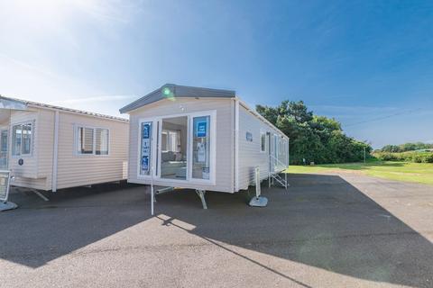 Broadland Sands Holiday Park, Corton