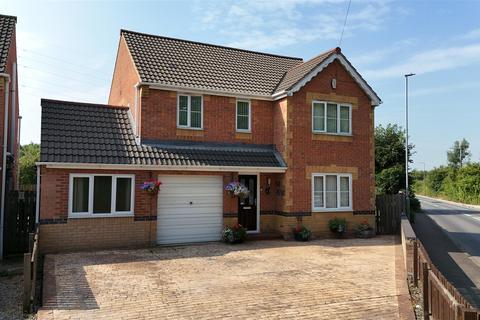 4 bedroom detached house for sale, Dearne Road, Bolton-Upon-Dearne S63