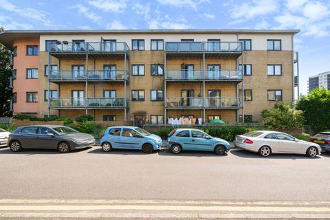 1 bedroom flat for sale, Botham House, Rollason Way, Brentwood, CM14