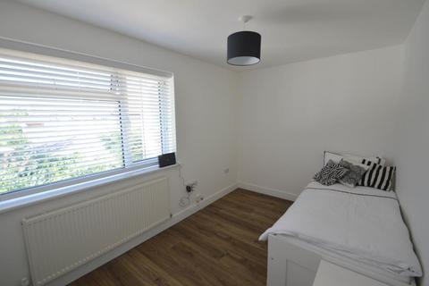 2 bedroom apartment to rent, Hatton Court, Windsor