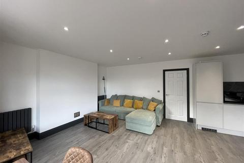 2 bedroom flat to rent, Randall Road, Bristol, BS8