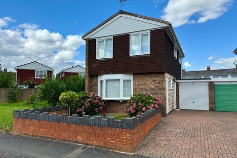 3 bedroom detached house for sale, Ambleside Drive, Hereford, HR4