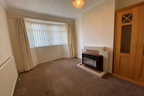 2 bedroom bungalow to rent, Essex Close, Corby