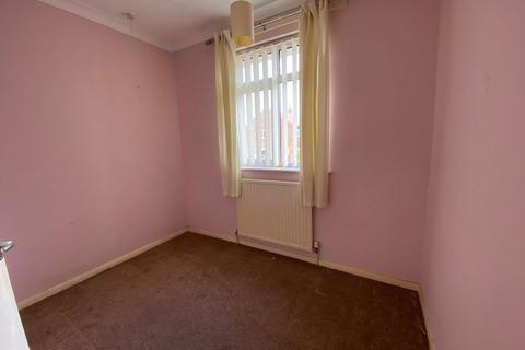 2 bedroom bungalow to rent, Essex Close, Corby