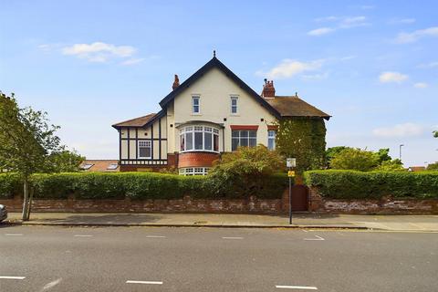 5 bedroom semi-detached house for sale, The Avenue, Whitley Bay