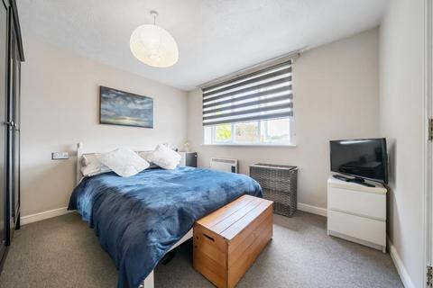 1 bedroom flat for sale, Thatcham,  Berkshire,  RG19