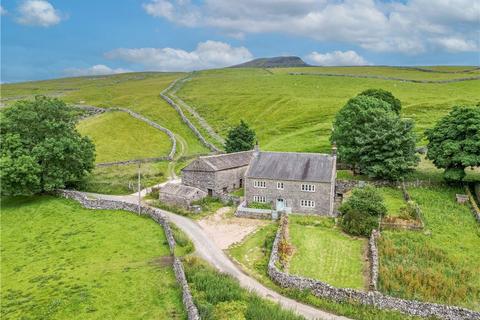4 bedroom detached house for sale, Brackenbottom, Horton-in-Ribblesdale, Settle, BD24