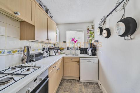 undefined, Grenville Place, Mill Hll, NW7
