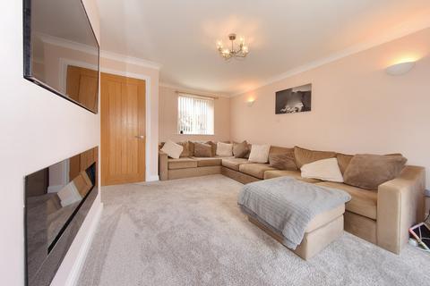 4 bedroom detached house for sale, Ibbetson Close, Morley, Leeds