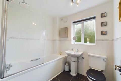 11 Brecon Avenue, Worcester, WR4 0RJ