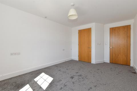 1 bedroom flat for sale, High Street, Ongar, Essex