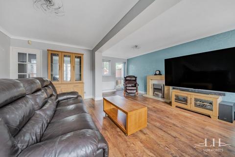22 Rural Close, Hornchurch, RM11 1FH