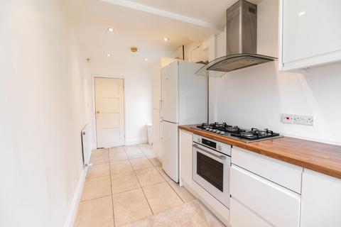 21 Englefield Road, Leicester, LE5 6PH