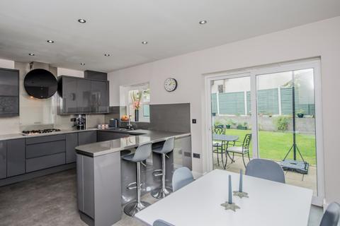 undefined, Turnpike Close, Birkenshaw, Bradford, West Yorkshire, BD11