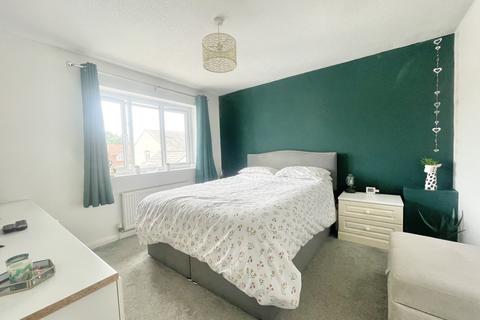 3 Creely Close, Exeter, EX2 8GD