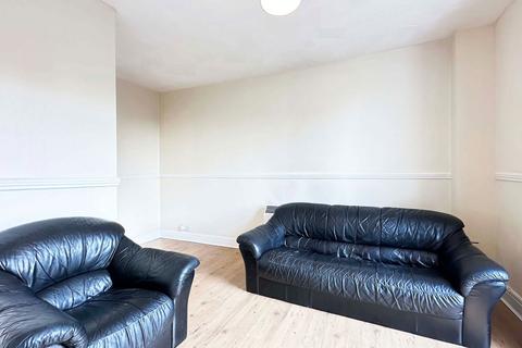 12e Cobham Terrace, Greenhithe, DA9 9HZ