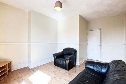 12e Cobham Terrace, Greenhithe, DA9 9HZ
