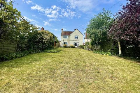 3 bedroom detached house for sale, Downs View Road, Swindon