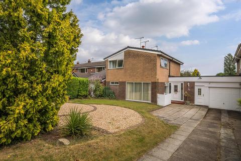 4 bedroom link detached house for sale, Manor Park South, Knutsford