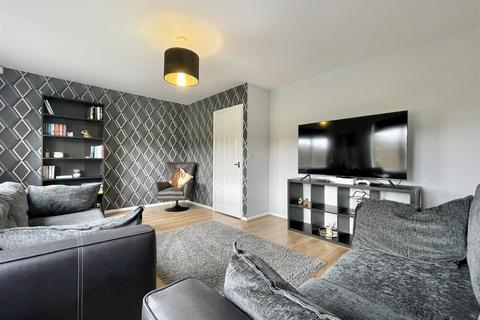 3 bedroom townhouse for sale, Seven Acres, Bradford BD13