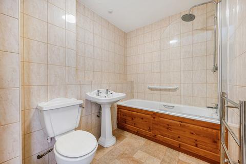 1 bedroom flat for sale, Cressy Court, Wingate Road , Hammersmith W6