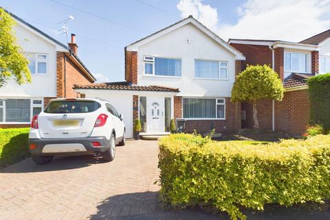 3 bedroom detached house for sale, Ennerdale Drive, Aughton, L39 5HF