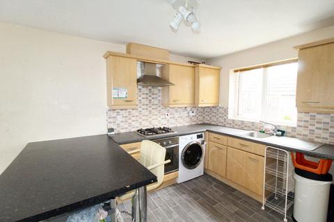 3 bedroom semi-detached house to rent, Johnson Way, Chilwell, Nottingham, NG9 6RJ