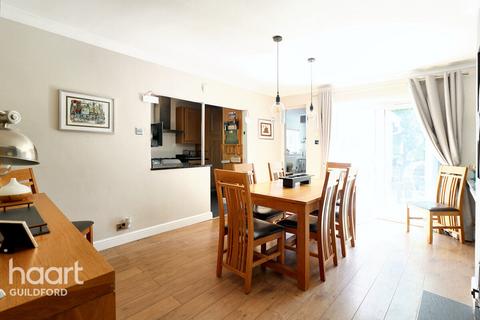 The Elms Perry Hill, Worplesdon, Guildford, GU3 3RB