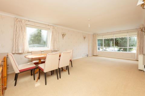 2 bedroom apartment for sale, Lyell Court, Lyell Road, CT7