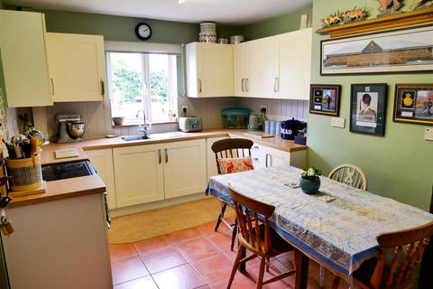 3 bedroom semi-detached house for sale, Olivers Hill, Cherhill