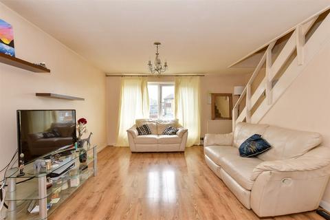 2 bedroom maisonette for sale, Shepherds Close, Romford, Essex